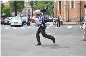 Bức ảnh lịch sử để đời ngày 5/6/2011